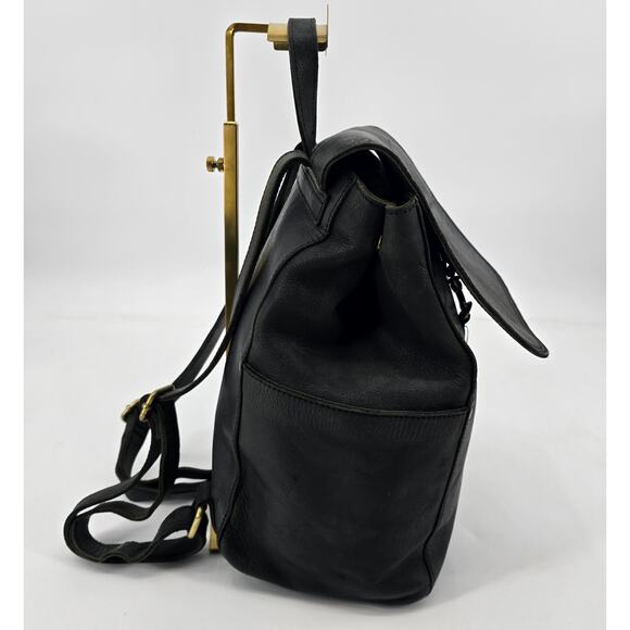 Elevate People Genuine Leather Backpack – Black - Picture 2 of 9